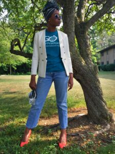 headwrap, t-shirt, jeans and colorful shoes